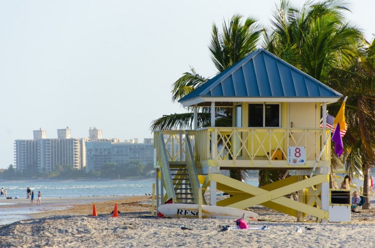 614_beach-1156977_960_720